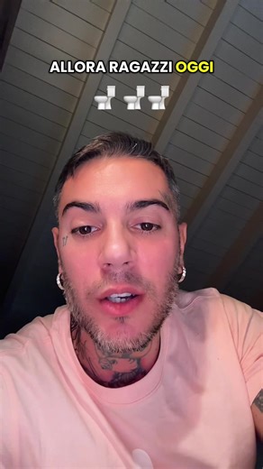 Video di Emis Killa (@realemiskilla) con Chopin Nocturne No. 2 Piano Mono - moshimo sound design