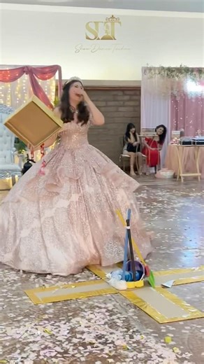 Bonito regalo 🎁 para nuestra quinceañera SDT xv años #quinceañera #fashion #momentosunicos