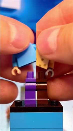 LEGO Minecraft: Steve vs. The Husk!