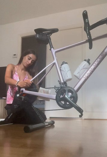 Présentation du home trainer Van Rysel D100