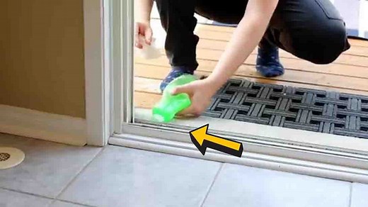 5 Clever Dish Soap Hacks You Need To Know