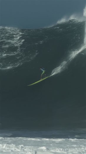 Rip Curl on Instagram: "This time last year the Rip Curl Eddie Aikau Big Wave Invitational ran for the 11th time in it’s 41-year history...⁠ ⁠ Will the bay call the day this season? #EddieWouldGo"