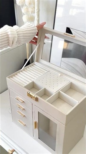This Jewelry Box Is PERFECT For Organizing Accessories✨ #storage #jewelry #aestheic