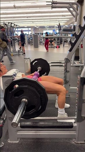 Hip thrusts (slow concentric and eccentric)