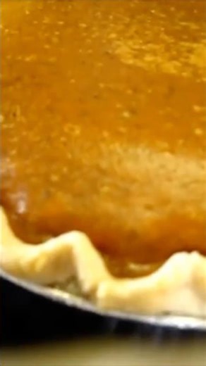 Libby’s Famous PUMPKIN PIE Recipe 🎃 Thanksgiving Dessert 😋 #food #thanksgiving #meal #holidaypies