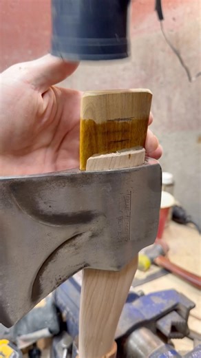 Axe Wedge Smash - #woodworking #satisfying #diy