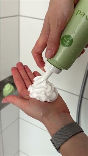 Using the deserved Ginger Citrus Shot shower foam