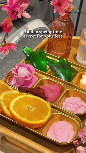 🌸 Cherry Blossom Pedicure — A Hidden Springtime Treat 🌸