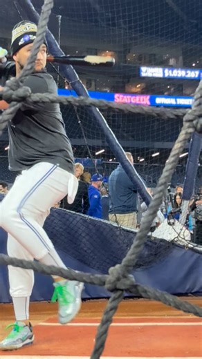 Getting loose for Game 1. | Major League Baseball Players Association