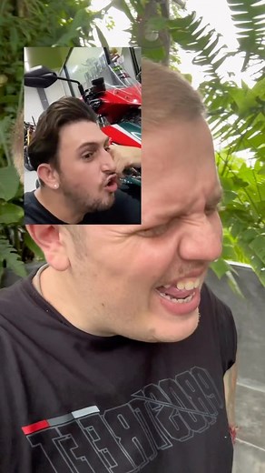 BULE KW on Instagram: "Maximal Ga Tuh"