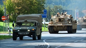 US Army M88 A2 Hercules Bergepanzer rollen durch Parsberg Fast 3500 Soldaten üben im Rahmen der Übung Combined Resolve XIV vom 02. – 29. September 2020 auf den Truppenübungsplätzen Grafenwöhr und Hohenfels. Alles weitere gibt es hier https://military-database.de/2020-combined-resolve-xiv-gemeinschaftsgalerie-video/ #usarmygermany🇺🇸🇩🇪 #m88a2hercules #hohenfels #parsberg #bergepanzer #manöver #militarydatabase #militarypolice | Military-Database