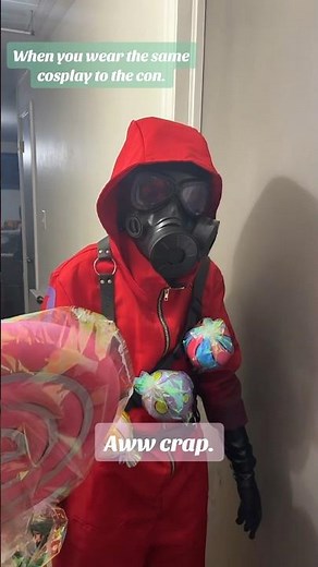 Pyro cosplays!!! #cosplay #tf2 #pyro