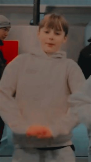 Amazing Slow Motion Dance Moves by Handsome Boys