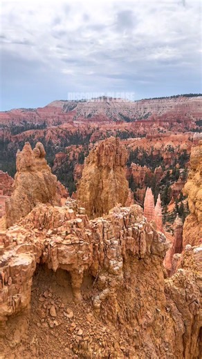 Bryce Canyon National Park Utah hiking trail road trip beautiful landscape on the road Arizona and Utah United States 🇺🇸 #travel #roadtrip #brycecanyon #hike #nature