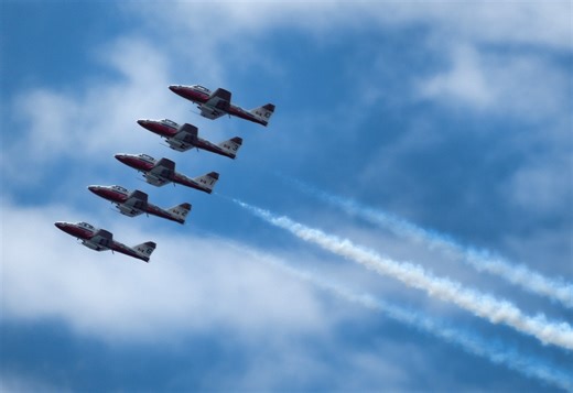 With Blue Angels grounded, Canadian Snowbirds take center stage at Fleet Week Air show