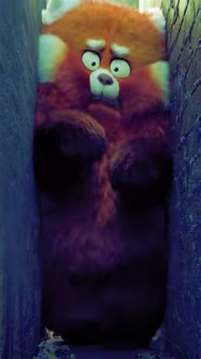 Turning red | She is trying to skip the embarrassing. ( Remix parody effects )#shorts