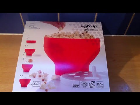 Lékué Popcorn Maker Review (EASY TO USE) (silicone microwaveable)