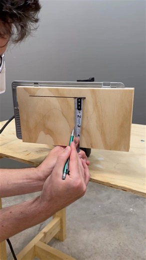 Super simple ripping jig made from scrap plywood #woodworking #diy