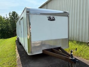2017 Vintage Outlaw 28ft Trailer for sale in Alton, VA, Price: $17,500
