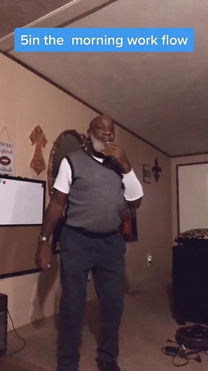 Morning Dance Routine to Boost Your Productivity