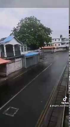 Cyclone Batsirai 🌀 A Plaine Magnien | TOP FM Mauritius