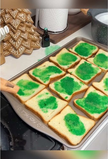 P4: Momma preps Christmas dinner…#j#joshandmommam#mrsheatherj#joshgodfreyc#cookingrecipe