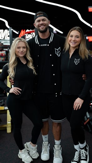 𝐃𝐫. 𝐉𝐎𝐒𝐇 𝐖𝐎𝐋𝐅𝐄 | 𝐎𝐍𝐋𝐈𝐍𝐄 𝐅𝐈𝐓𝐍𝐄𝐒𝐒 𝐂𝐎𝐀𝐂𝐇 on Instagram: "Texas Team Lift🐺 We had all 3 coaches and many athletes come out to support at nationals. Very thankful for the group we have. Only up from here 🤝 📸 @avoocallejo #wolfepack #npcclassicphysique #npcbikini"