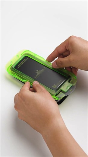 The best privacy screen protector for the iPhone 17 Pro! Ringke Easy Slide Privacy Glass
