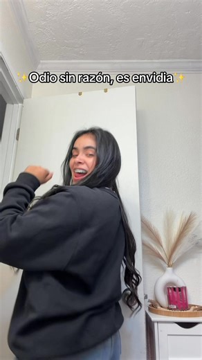 Lizet Reyes on Reels