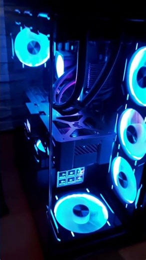 TUF5090, 9800X3D, Corsiar 3500x, Thermal Grizzly WireView Pro II (v2)