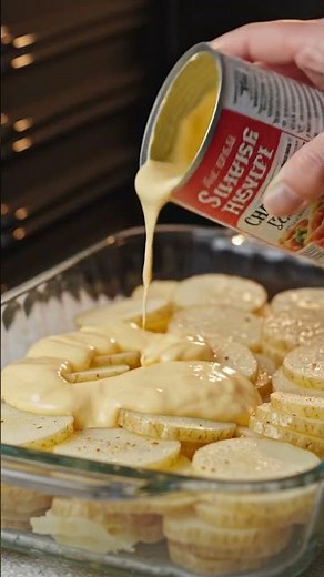 Creamy Cheesy Potato Bake 🥔🧀