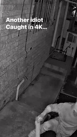 Do you know this man? We had another attempted break-in at our neighbouring business damaging the door , not realising it’s now vacant! That makes it the second incident on this same building in under a week. This time, the person tried to cover our salon’s security camera… and failed because his full face was caught on camera. To the man in this footage: Take a good look at yourself. Is this who you want to be? We only get one life, mate. It’s never too late to turn things around 🫶 I’ll be rep