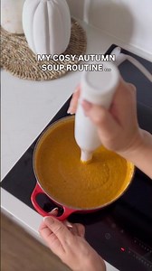 Cosy Autumn Soup with Air Fryer Cheesy Garlic Croutons 🍂🥣