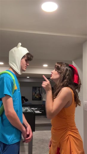 Creative Halloween Costumes: Finn the Human & Flame Princess