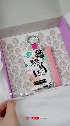 Join the bag-on-bag trend with Dual Zip Pouch