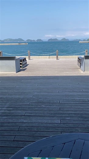 仙崎センザキッチンからの海と名物鶏卵せんべい