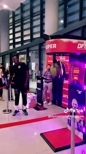 Legenda în acțiune😳 #dfs TikTok