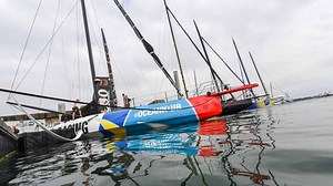 VIDÉO. Découvrez le nouvel IMOCA de Sébastien Simon lors d’une visite passionnante