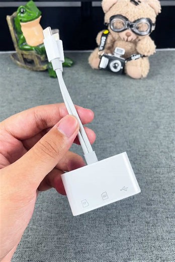 A 5-in-1 all-in-one card reader with high-speed transmission, Why not get one now? #5In1CardReader #CameraToPhone #EasyTransfer #TechHack #TikTokShopHolidayHaul