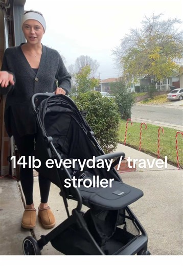 Lightweight and Stylish Black Travel Stroller Now Available