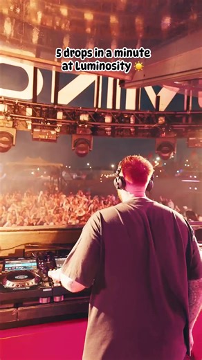 Mainstage destruction 🇳🇱 | David Rust