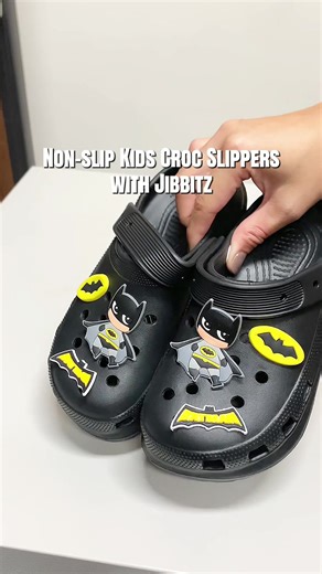 cutie slippers with cutie jibbitz #Croc #Jibbitz #BoysSlippers #KidsSlippers #SlippersforKids