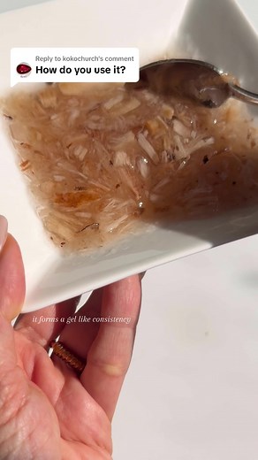 Replying to @kokochurch here is a demonstration of how I prepare slippery elm bark for tea. You can also blend the steeped bark and dilute it with water and consume the entire thing. 🪵🫖🙌 ##slipperyelm##slipperyelmbark##slipperyelmtea##mucilage##herbalremedy##intestinalhealth##stomachissues##acidreflux