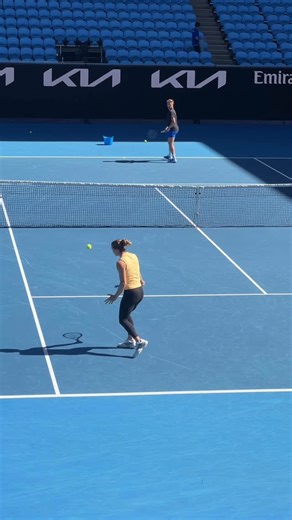 Roland-Garros | Maria Sakkari said reverse 🔄 #AO26 | Instagram