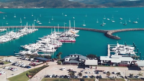 Airlie Beach, Australia: Drone explores gateway to Whitsunday and Great Barrier Reef