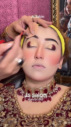 Makeup Class at JS Salon by Shazia Jahangir