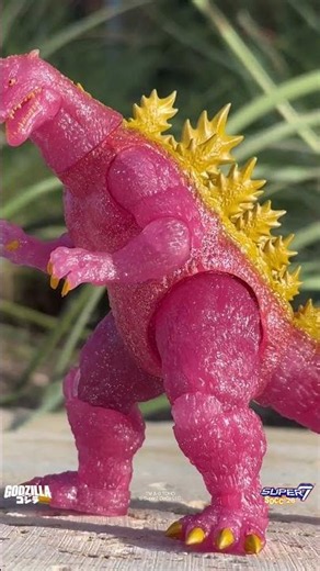 Pink Glitter Godzilla 2004 Super Kaiju ReAction Figure!