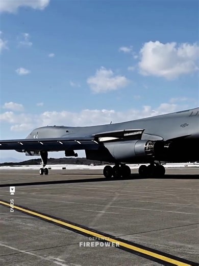 Why the B-1B Never Powers Down During Refueling #military #b1b #bomber #military #aviation