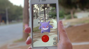 Here's How to Request New Pokemon Go PokeStops and Gyms