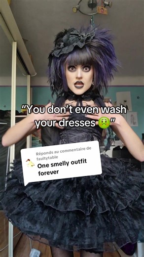 Réponse à @faultytable Never rewearing a dress before washing it btw 😎✨ #LockJaw #EGLFashion #AltFashion #Trend #FYP